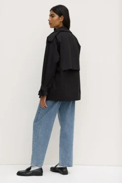 Arden Short Mac Jacket