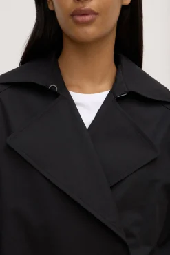 Arden Short Mac Jacket