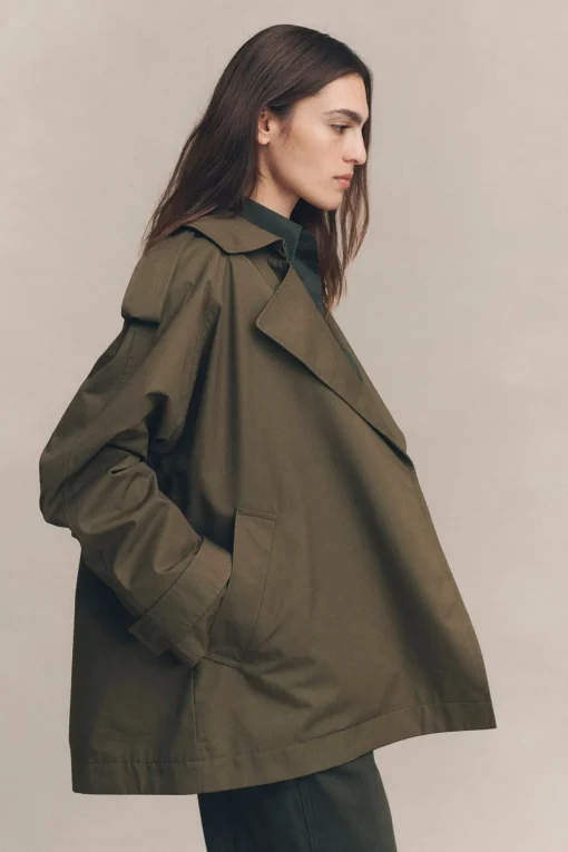 Arden Short Mac Jacket