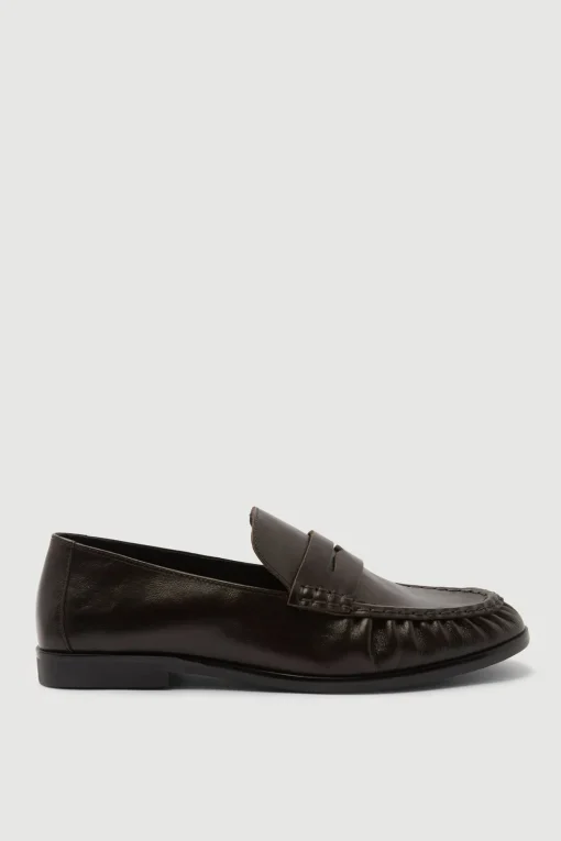 Avenue Leather Loafer