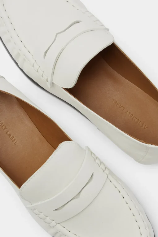 Avenue Leather Loafer