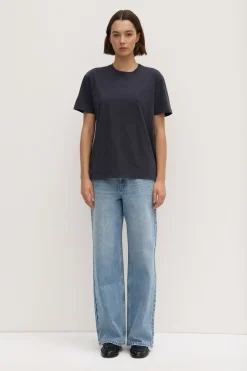 Base Tee