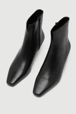 Charlotte Leather Boot