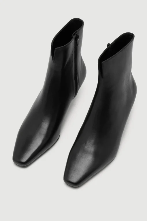 Charlotte Leather Boot
