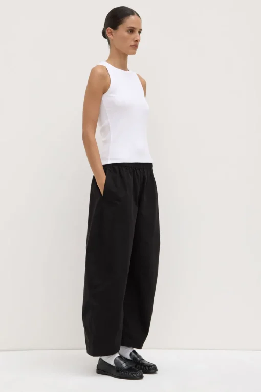 Lola Barrel Pant