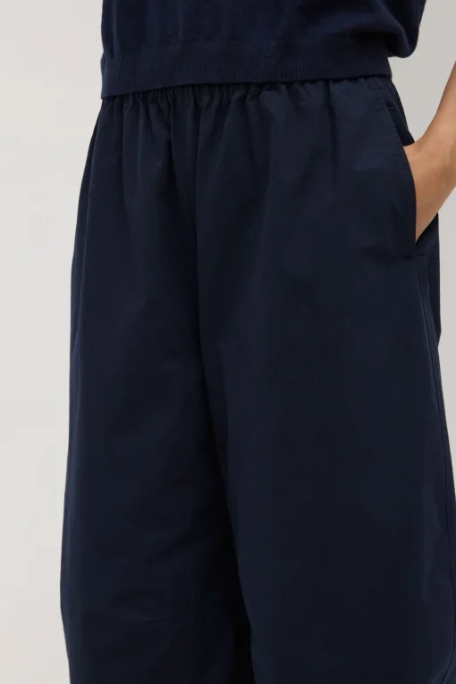 Lola Barrel Pant