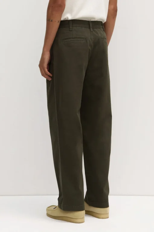 Miles Pleated Chino