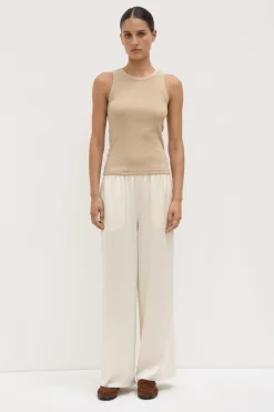 Nika Rib Tank