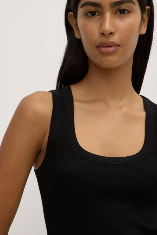 Robyn Scoop Neck Rib Tank