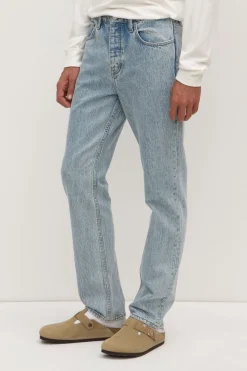 Straight Jean