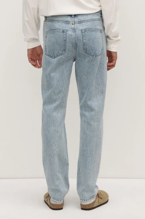 Straight Jean