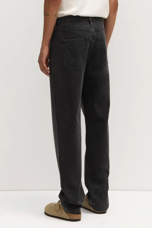 Straight Jean