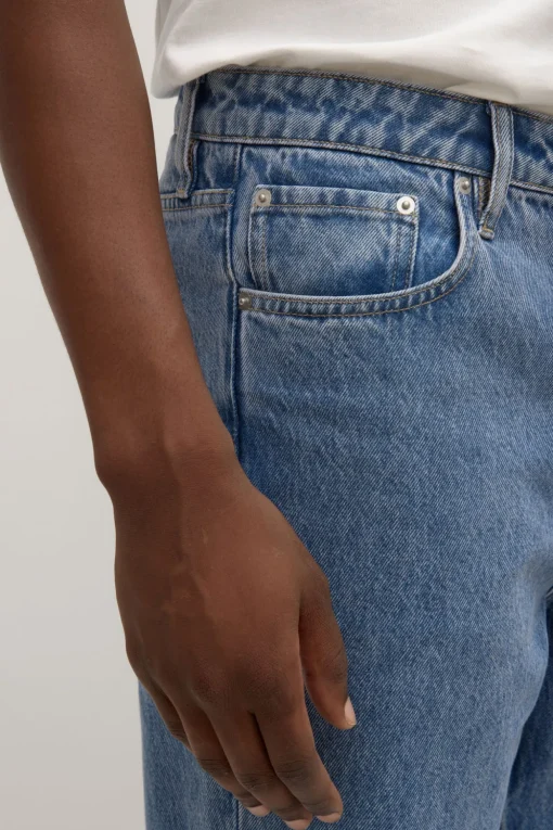 Straight Jean