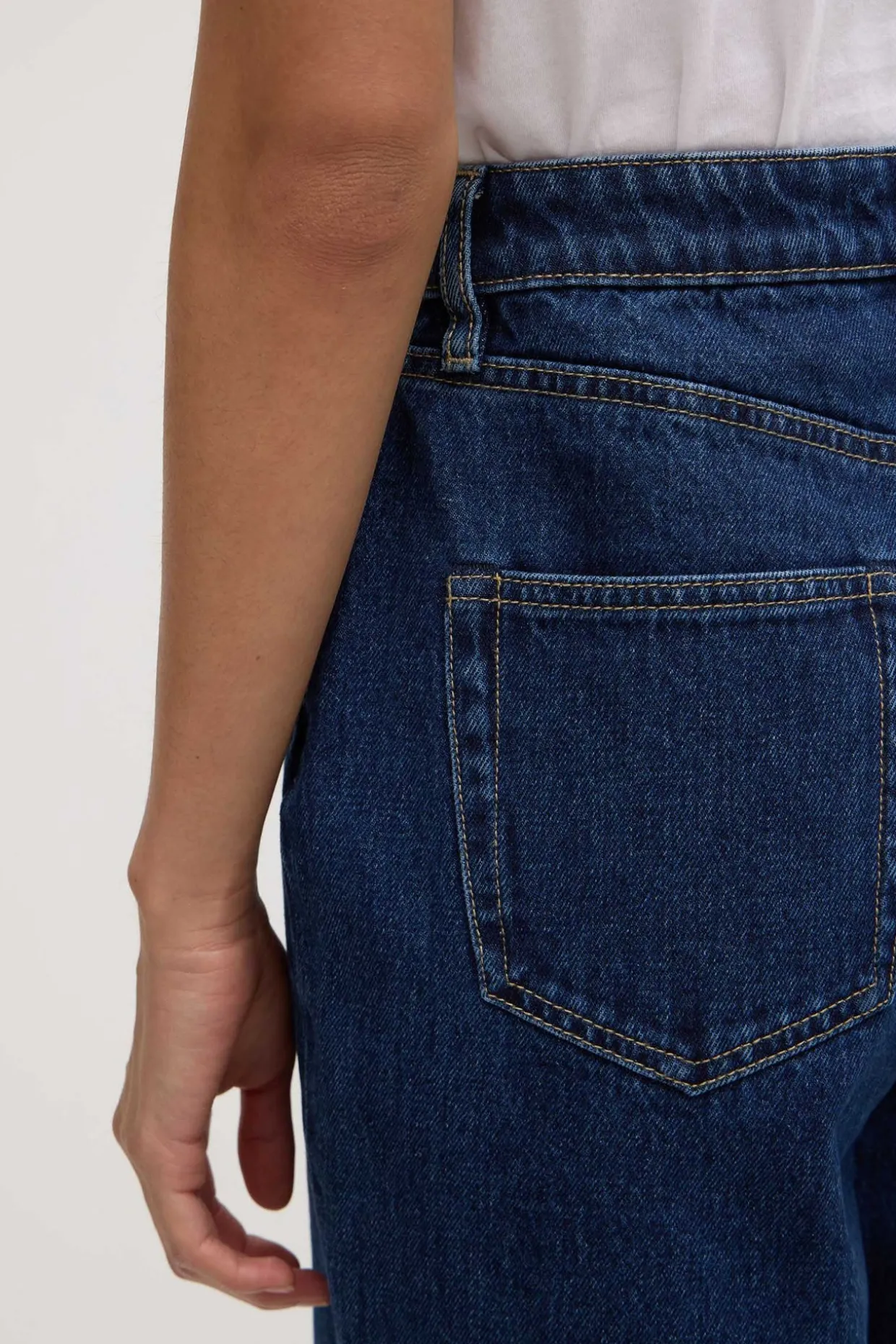 Vintage Straight Jean