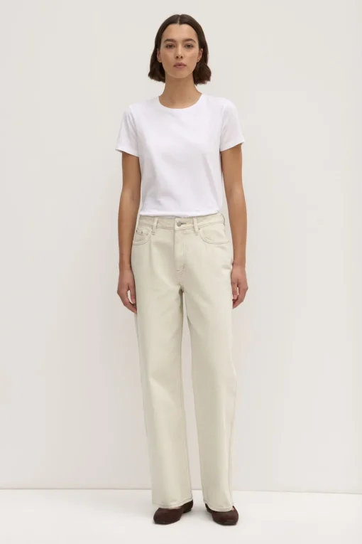 Womens Relaxed Jean