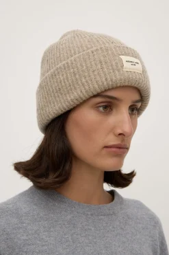 Wool Rib Beanie